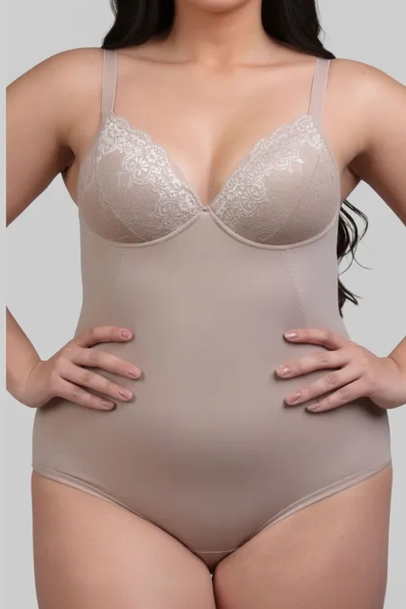 MODELADOR-7745-LUCIANA- (GG, XGG)