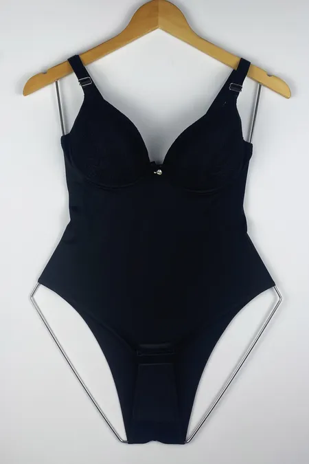 MODELADOR-7745-LUCIANA- (GG, XGG)